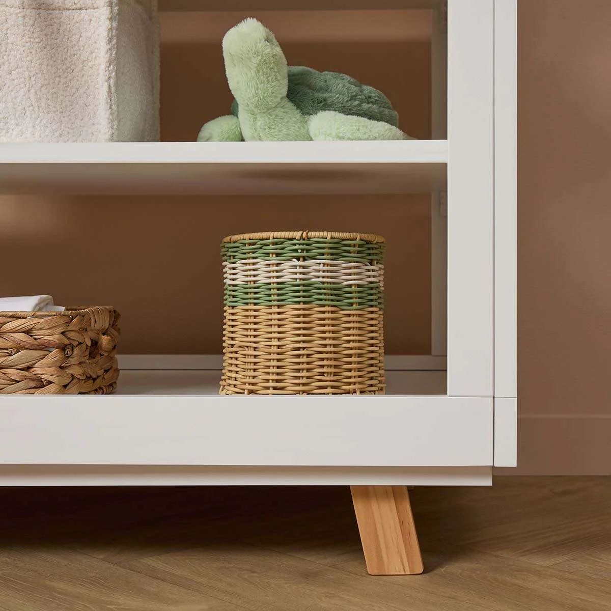 Aspen Change Table - White/Natural - Image 4