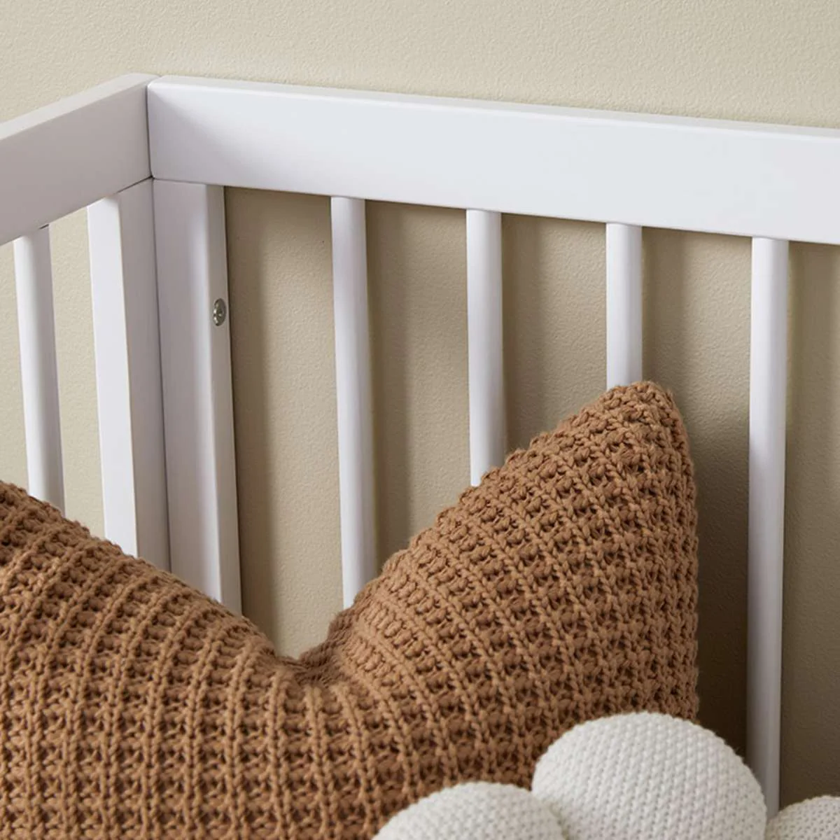 Aspen Classic Cot - White - Image 5
