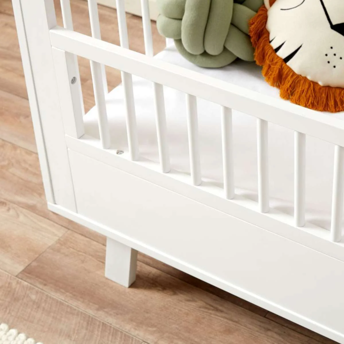 Aspen Cot Toddler Bed Half Frame - White - Image 3