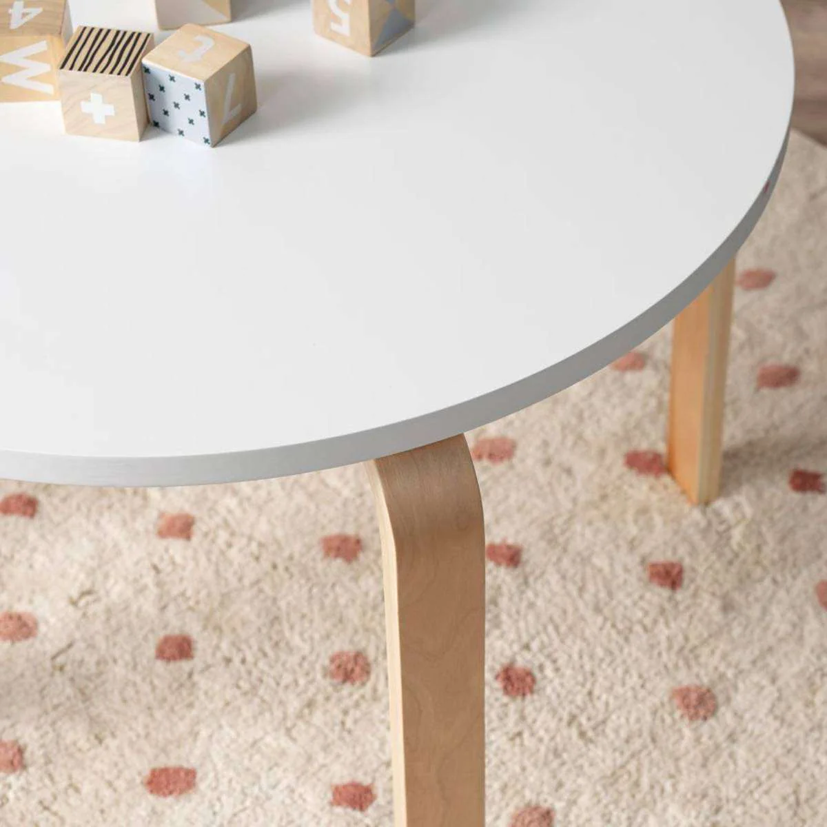 Hudson Kids Round Table - White/Natural - Image 3