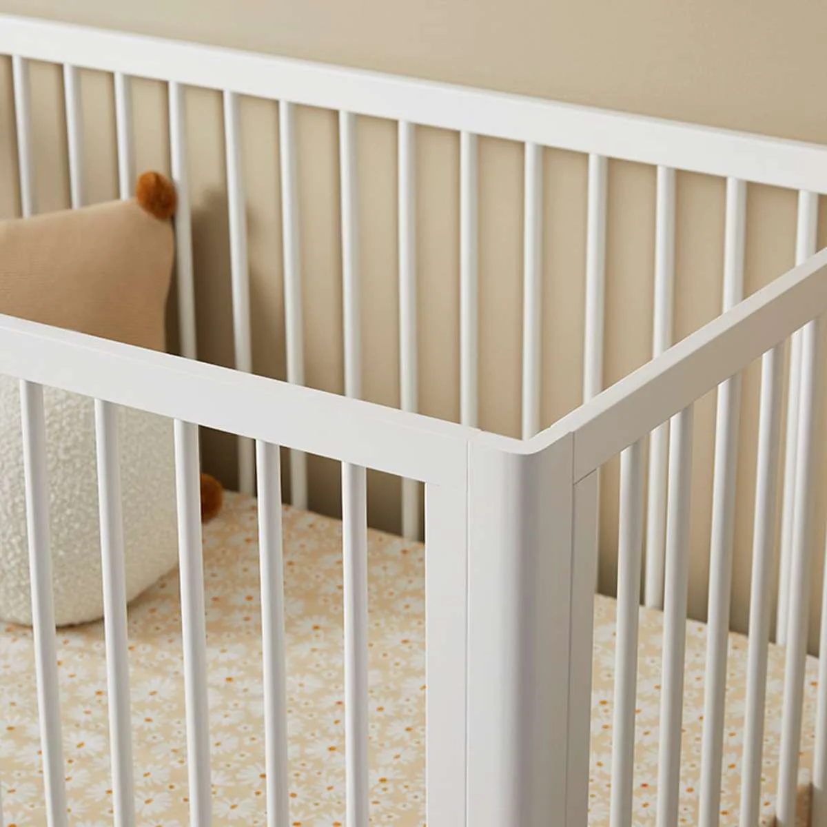 Maisie Scalloped Cot - White - Image 10