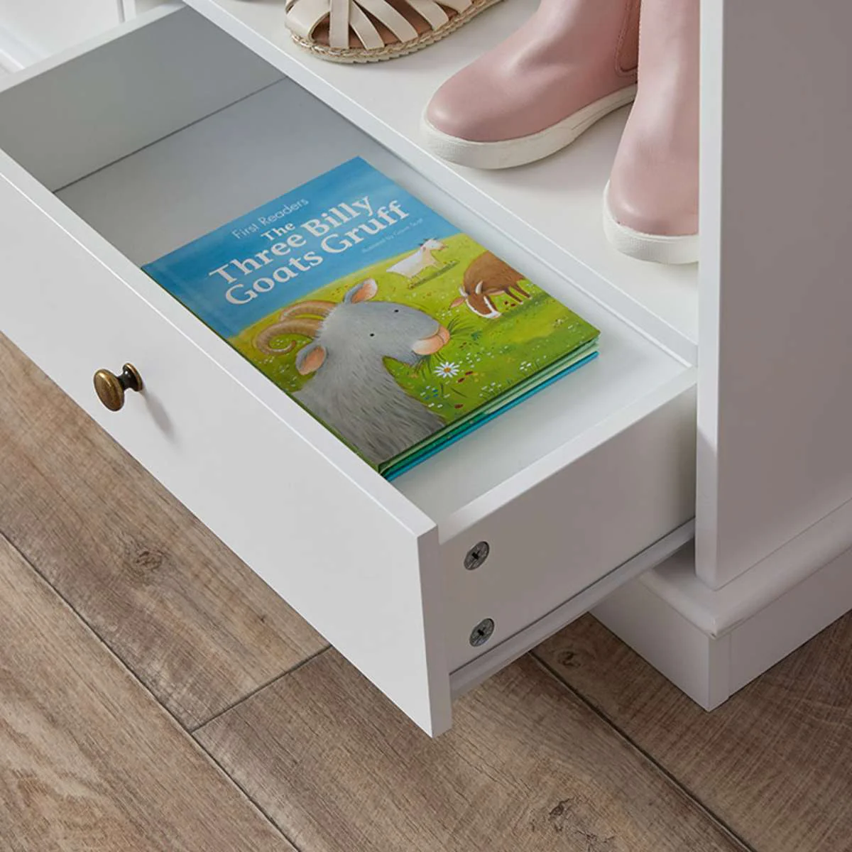Maisie Scalloped House Bookcase - White - Image 7